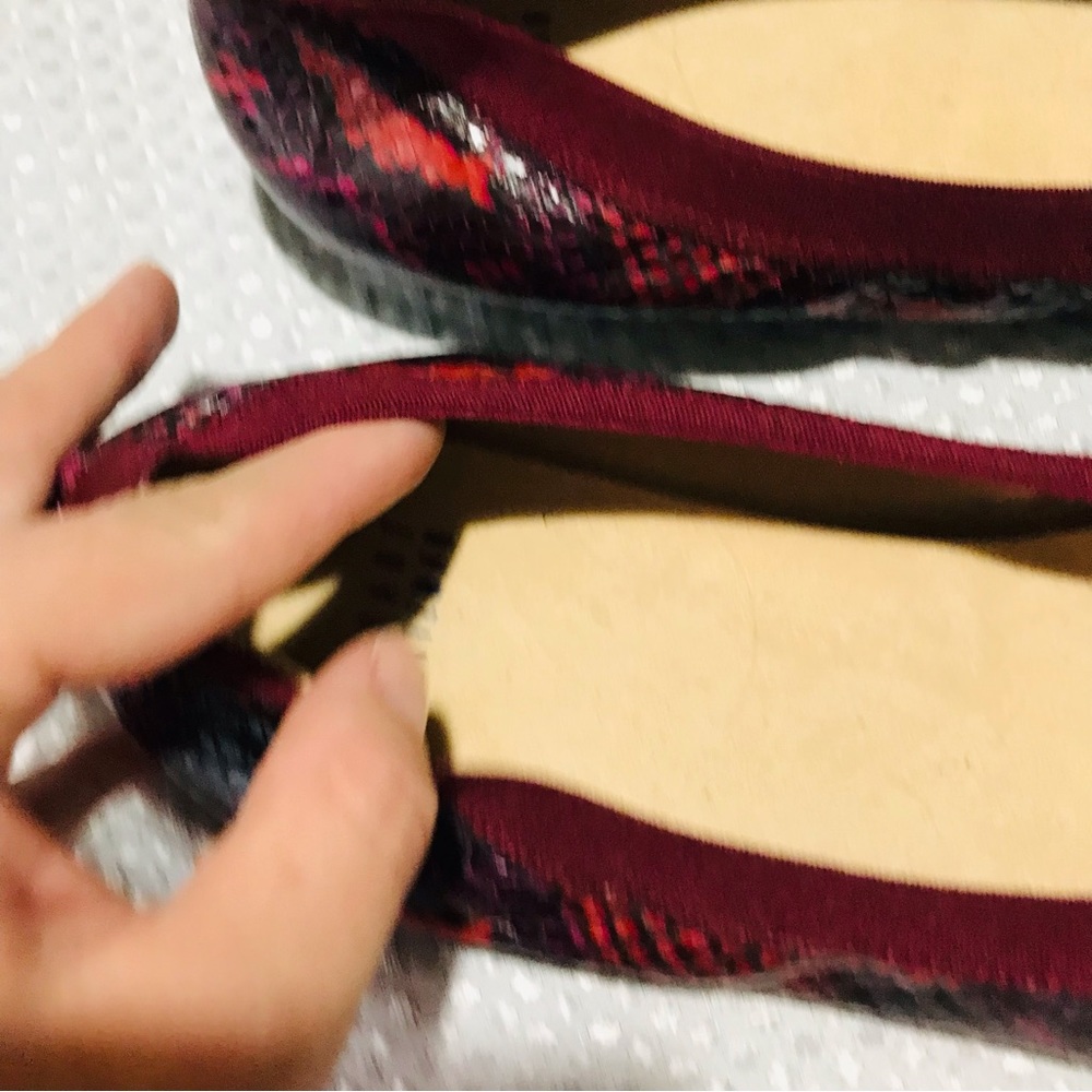 Stuart‎ weitzman flats - Picture 3 of 10